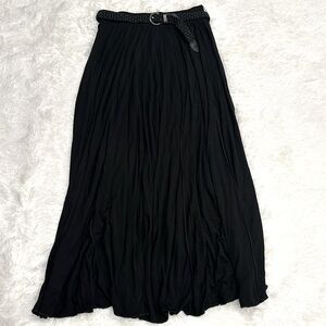 LAPIS Black Maxi Skirt